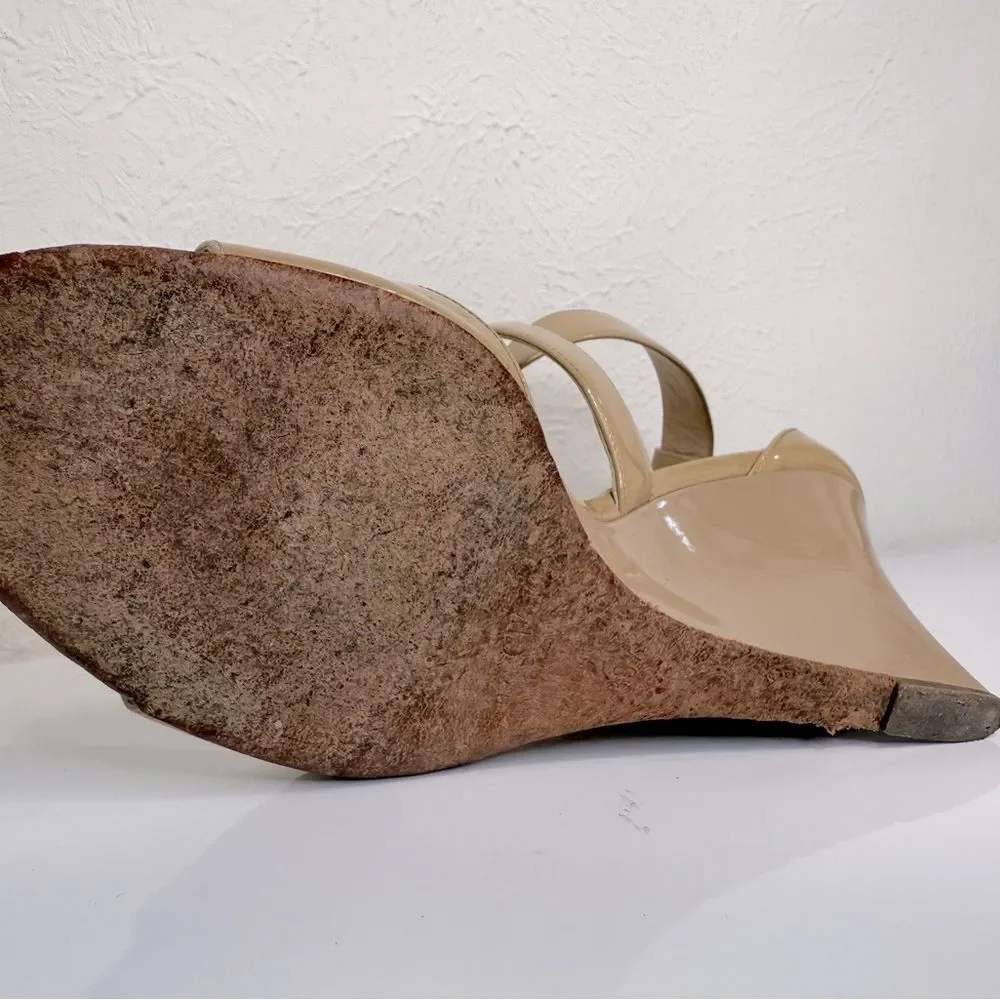 Jimmy Choo London Beige Patent Leather Wedge Right Sandal 38.5 / US 8